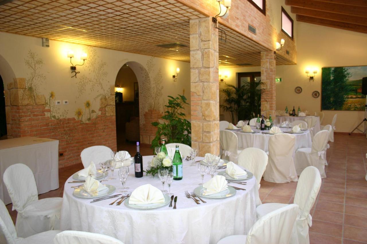 Palazzo Vittoria Hotel Massa Marittima Exterior foto
